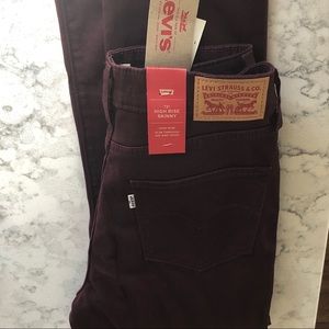 Levi’s burgundy jeans NWT